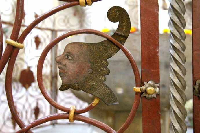 Figur vom Taufgitter